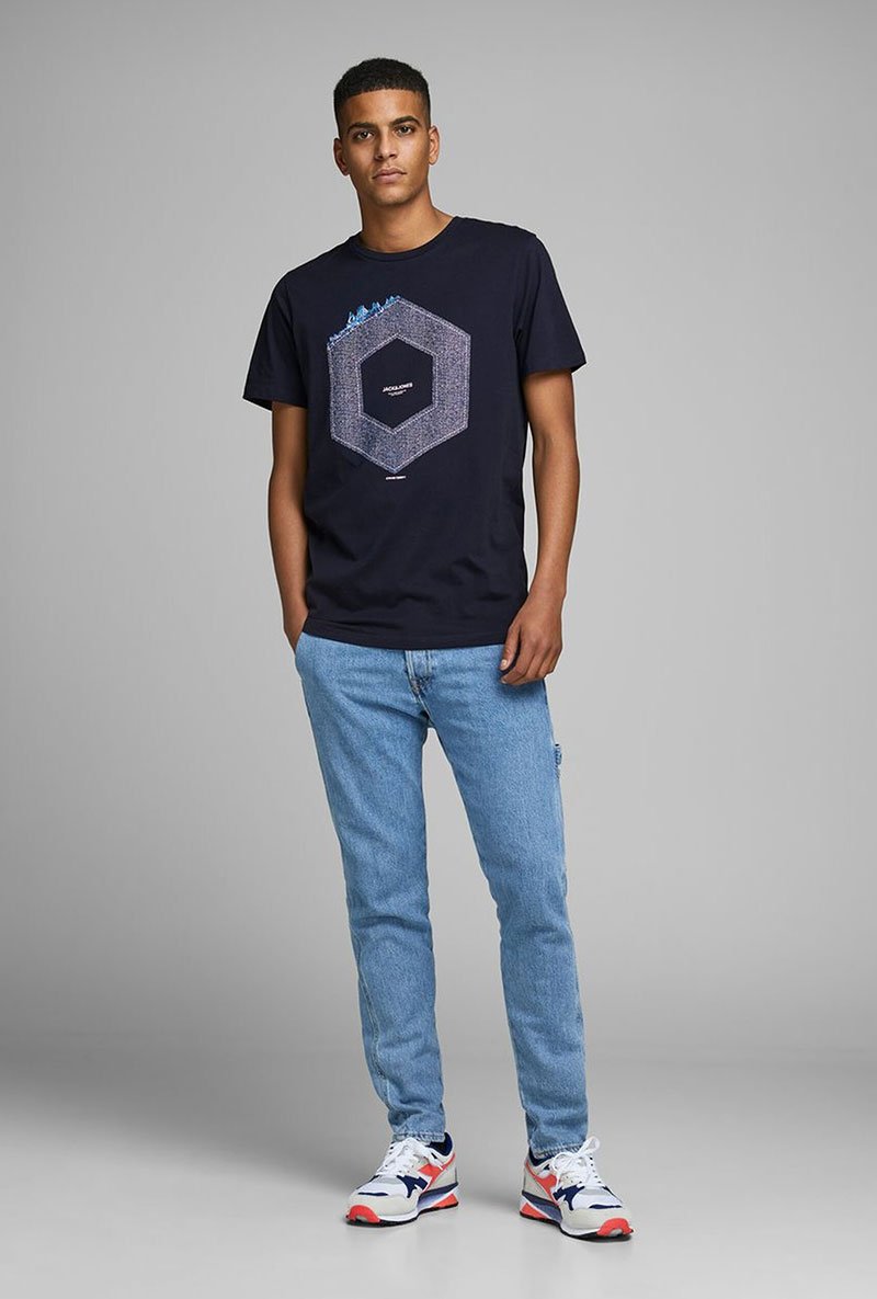 JACK AND JONES TUTAN IV TEE