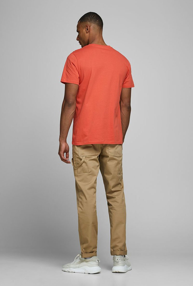 JACK AND JONES STAY FREE TEE