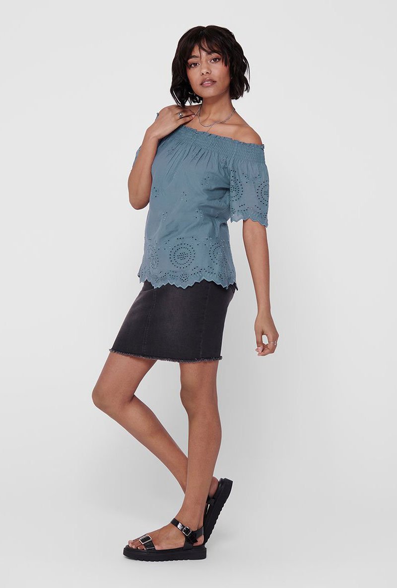 ONLY SHERRY OFF SHOULDER TOP