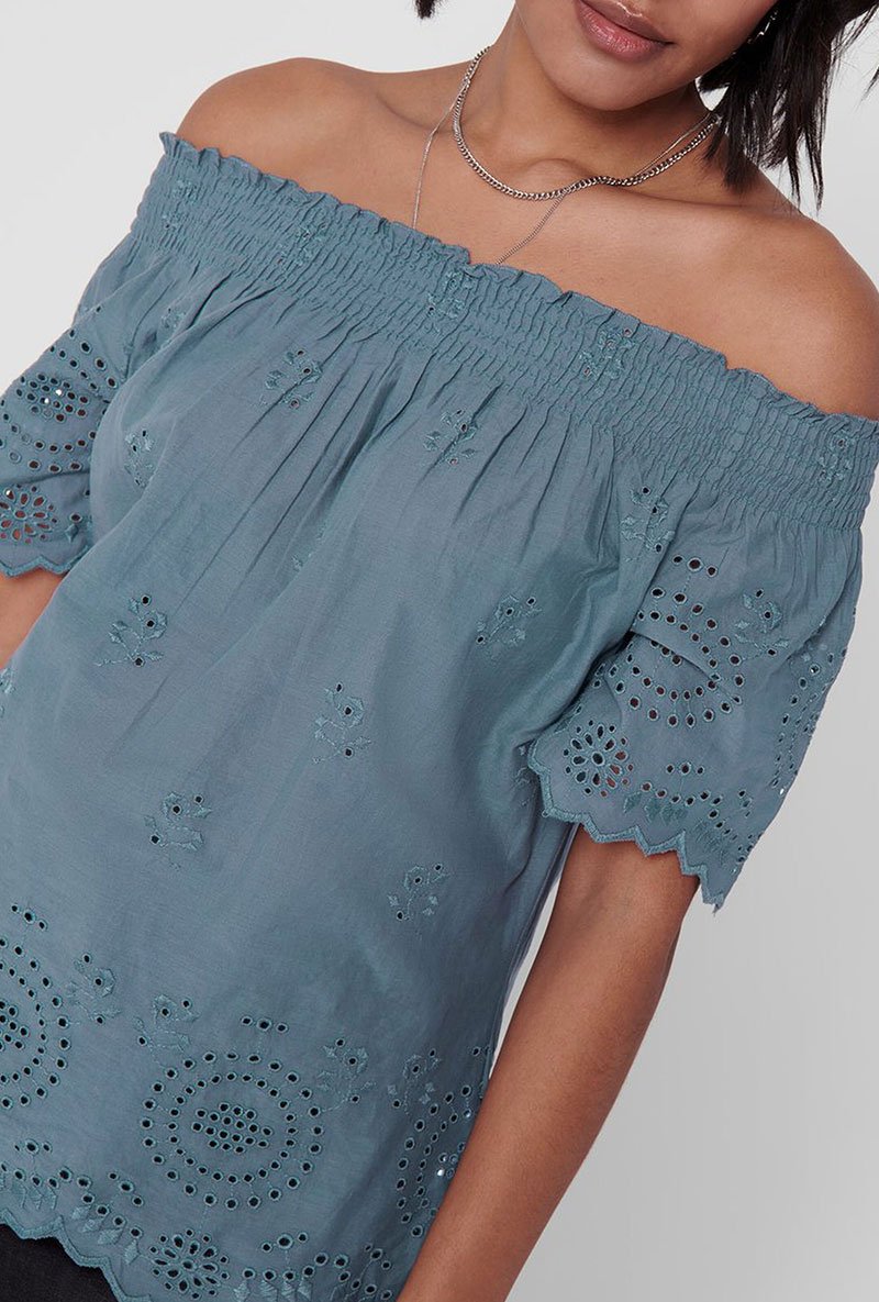 ONLY SHERRY OFF SHOULDER TOP