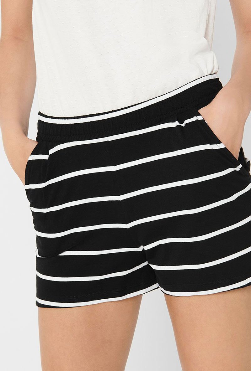 ONLY MAY LIFE STRIPE SHORTS