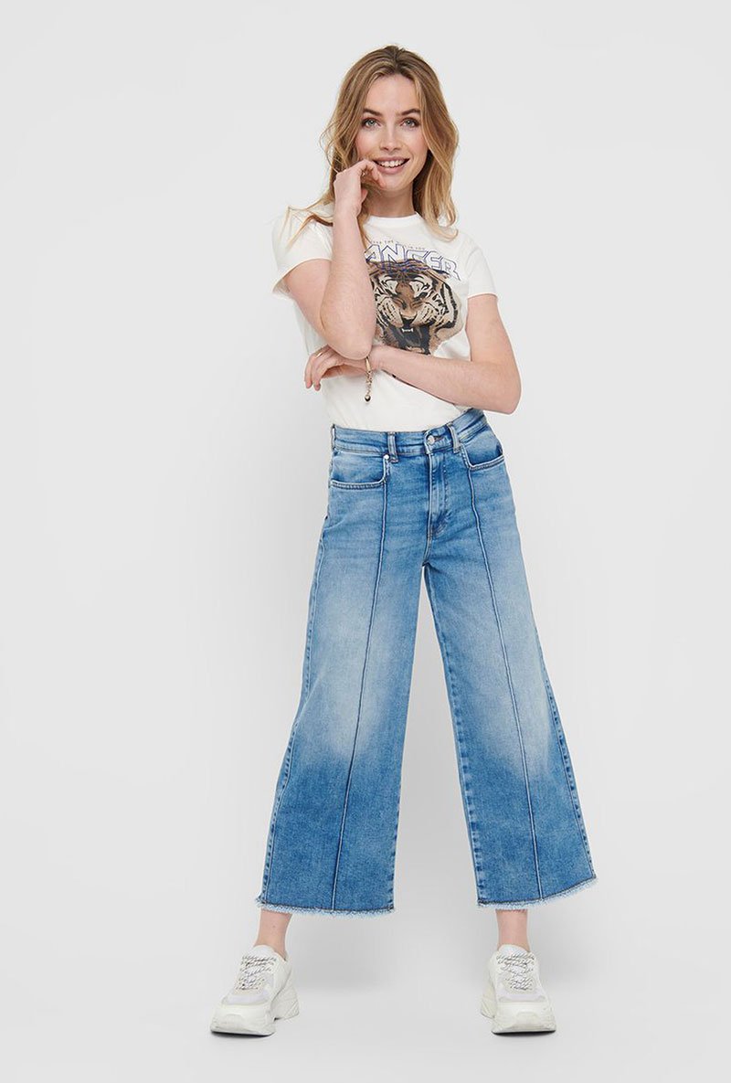 ONLY DANGER ANIMAL PRINT TEE