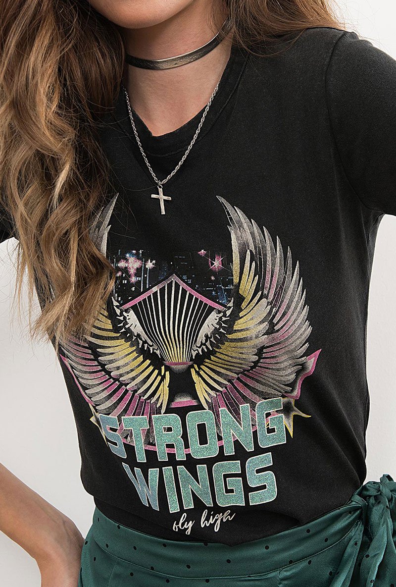 ONLY WINGS TEE