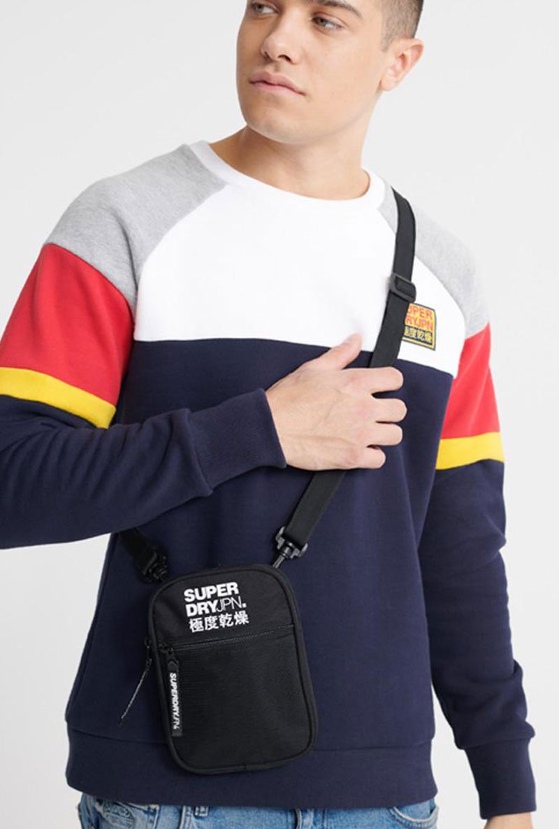 SPORT POUCH