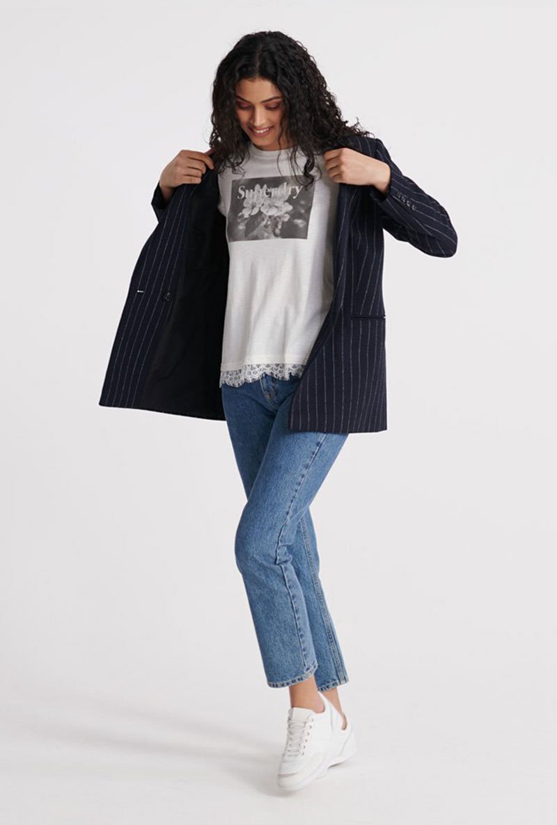 TILLY LACE GRAPHIC TEE