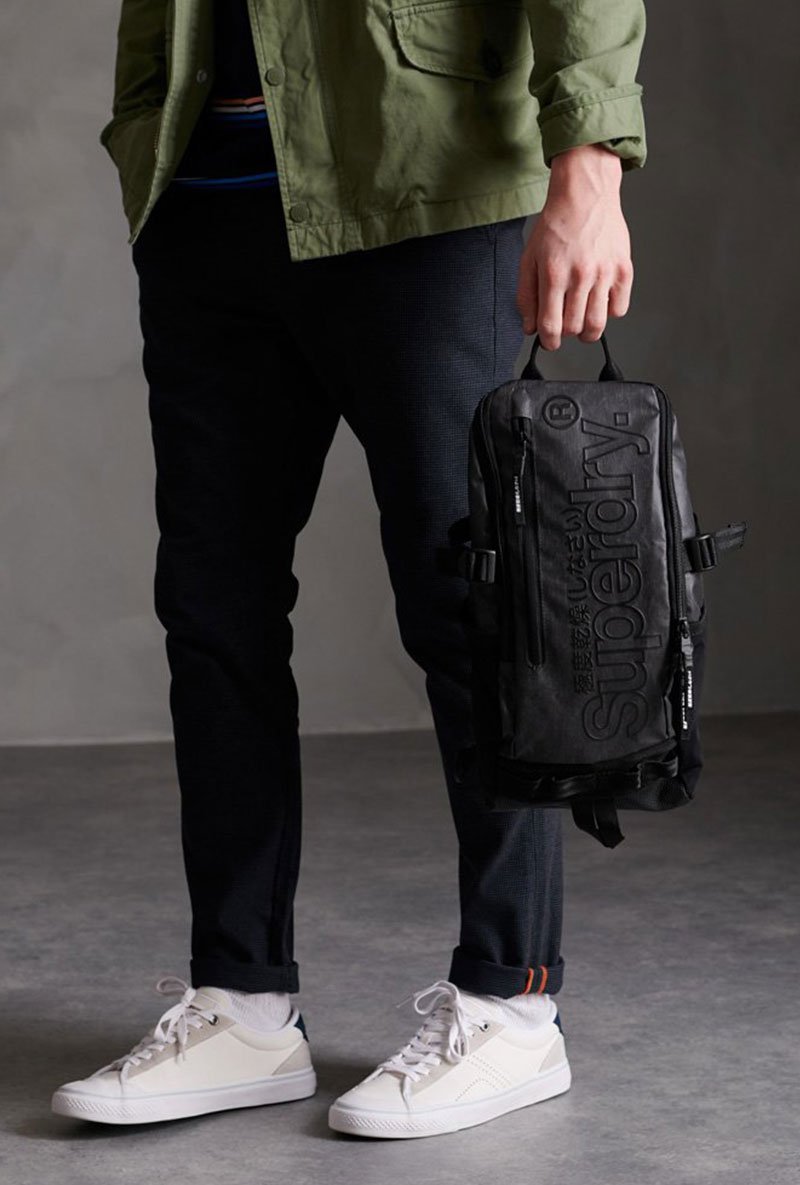HARDY SLING BAG