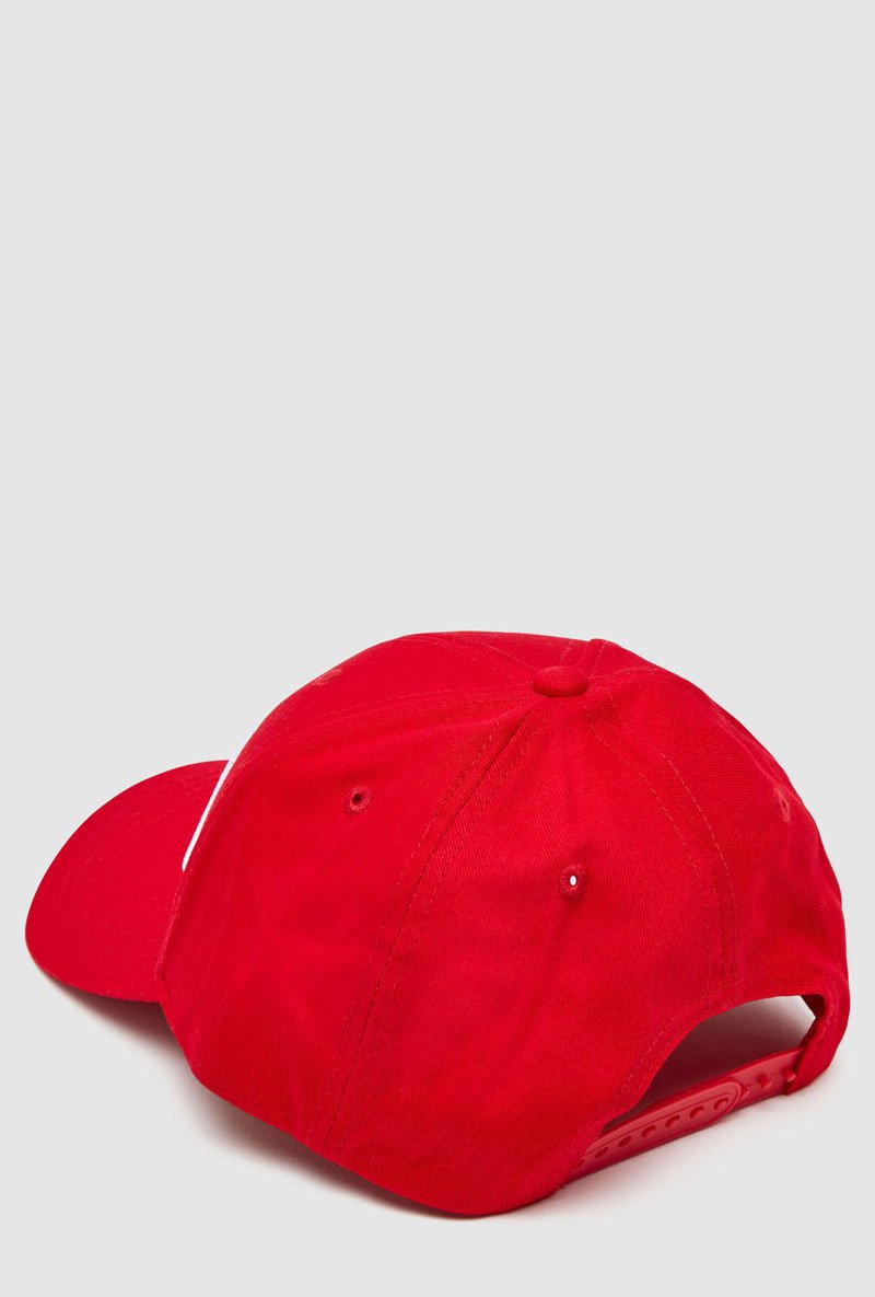 ILLA SNAPBACK BASEBALL CAP